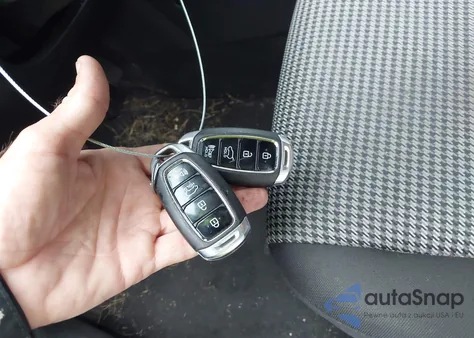 2019 Hyundai Kona Sel из США, поврежденный, VIN KM8K2CAA2KU250584